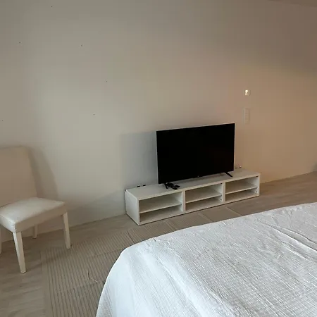 Apartmán Tilava Yksioe Isolla Lasitetulla Parvekkeella